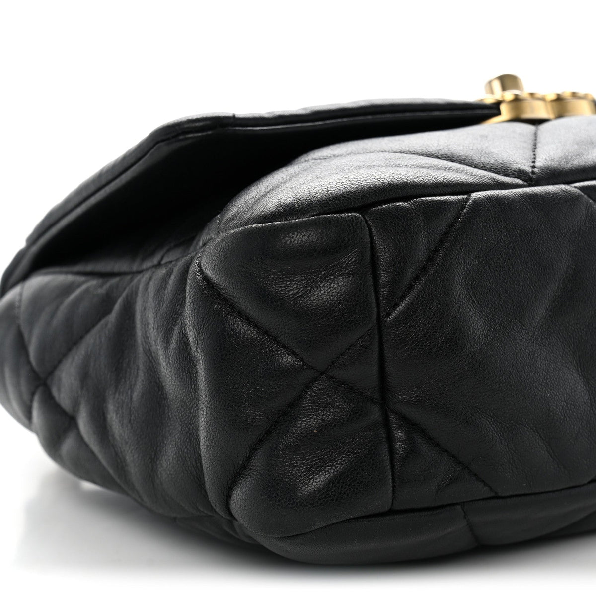 Lambskin Quilted Medium Chanel 19 Flap Black