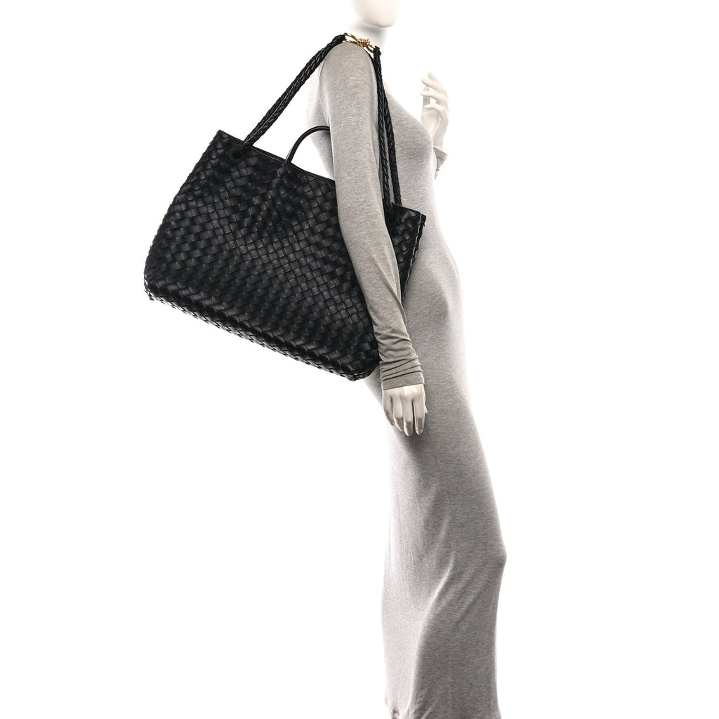 Nappa Intrecciato Large Andiamo Shoulder Bag Black