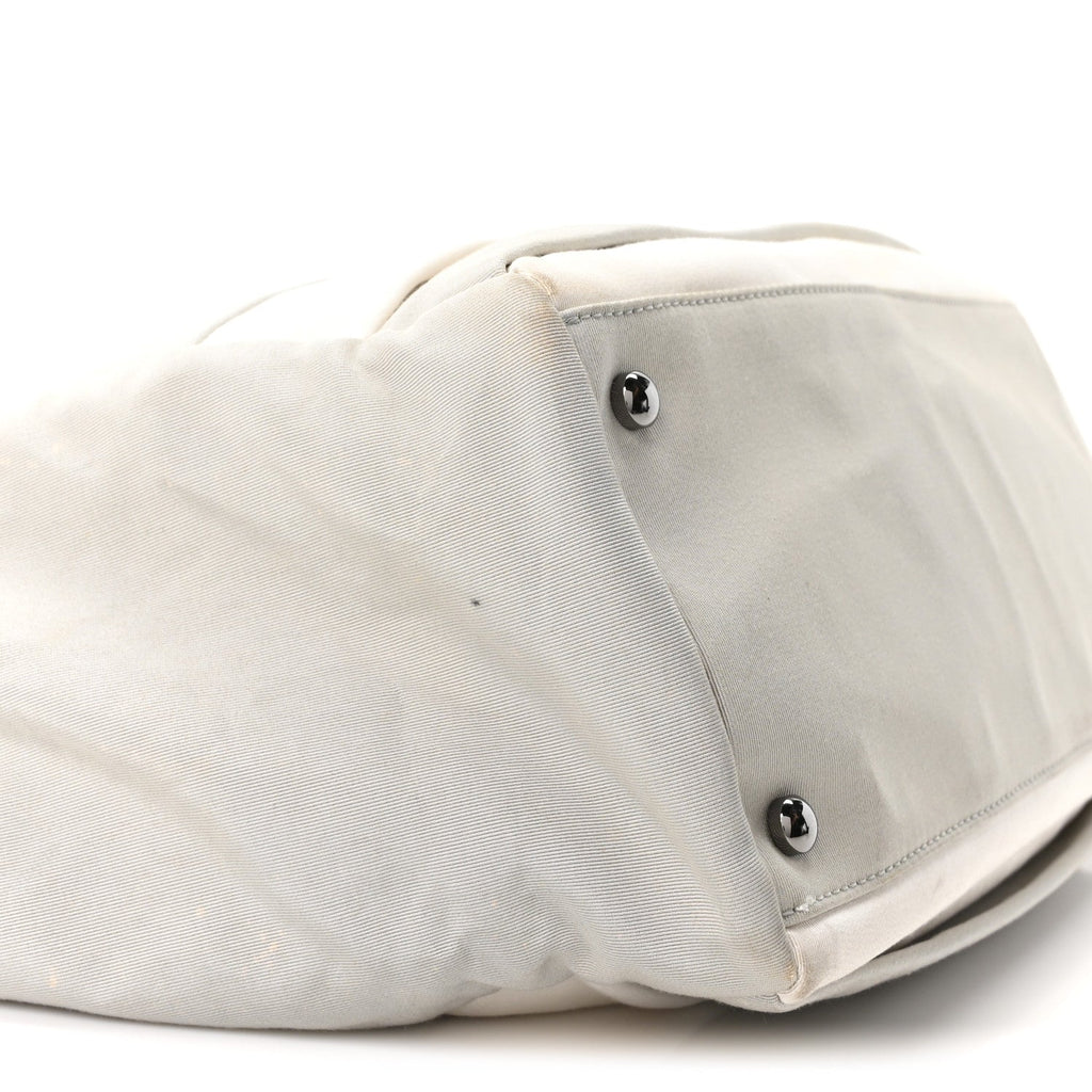 Nylon Quilted 2.55 Reissue Tote White Grey
