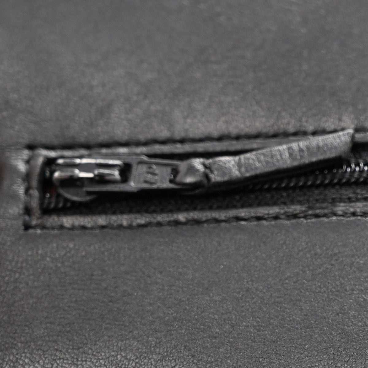 Lambskin Quilted Wallet On Chain WOC Black