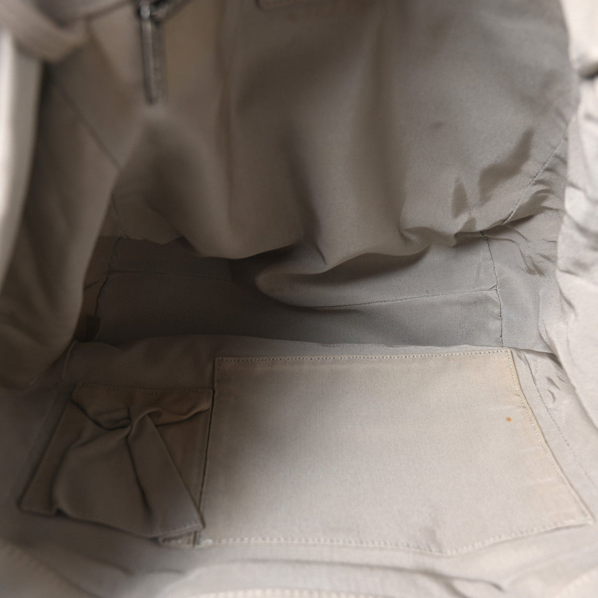 Nylon Quilted 2.55 Reissue Tote White Grey
