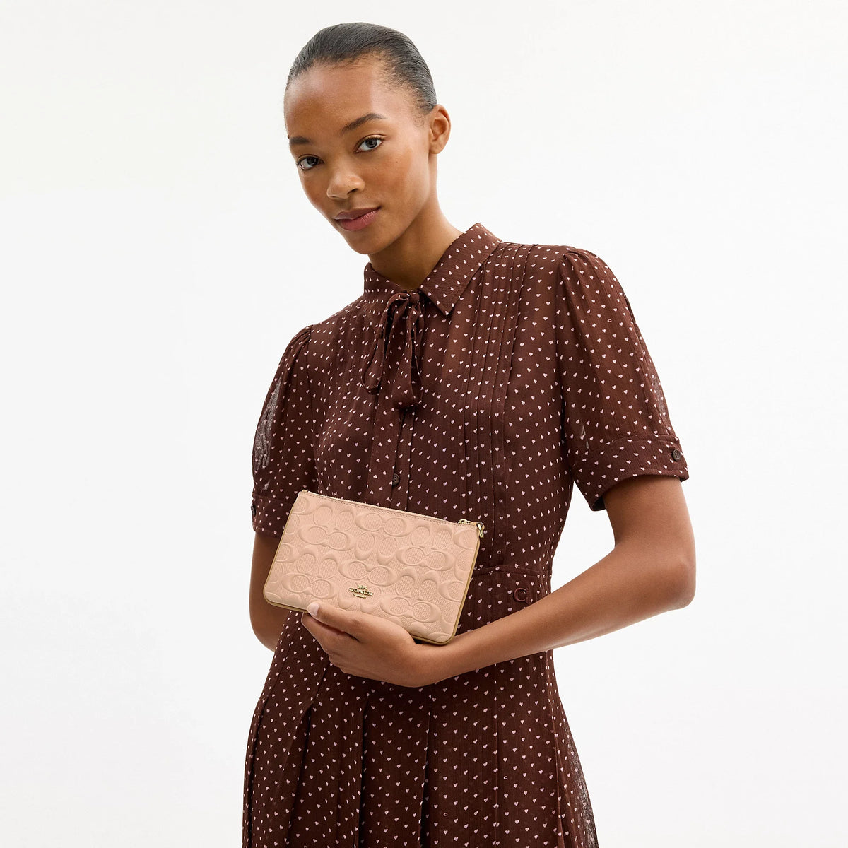 Coach Outlet Ashton Wristlet In Signature Leather