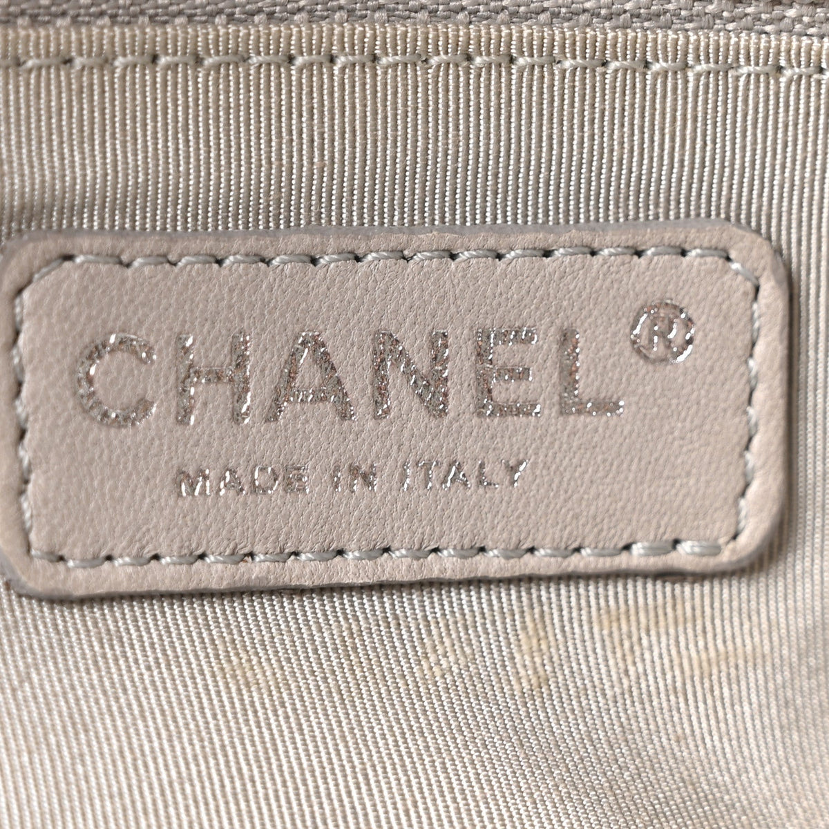 Nylon Quilted 2.55 Reissue Tote White Grey