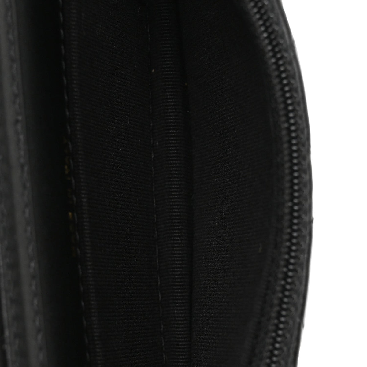 Calfskin Quilted Mini Maxi Pearls Wallet On Chain WOC Black