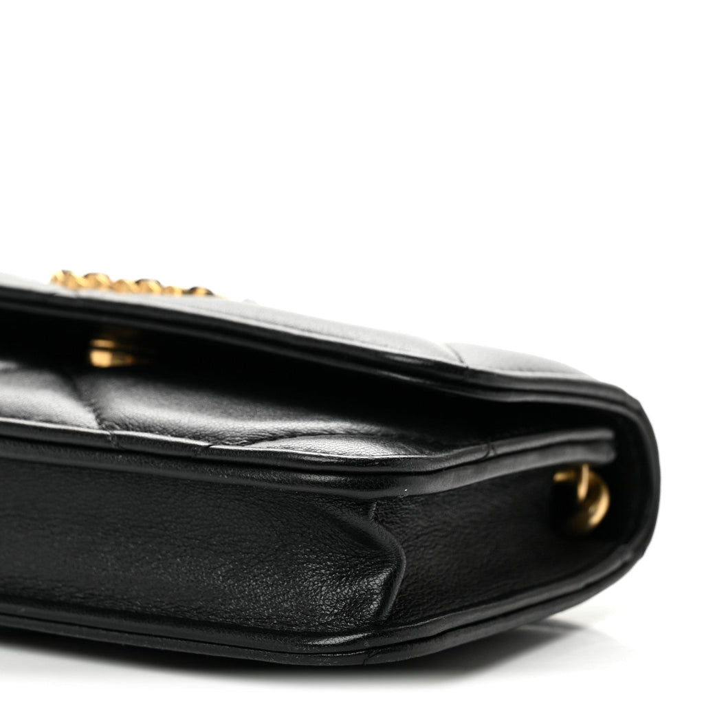Lambskin Quilted Chanel 19 Clutch With Chain Black