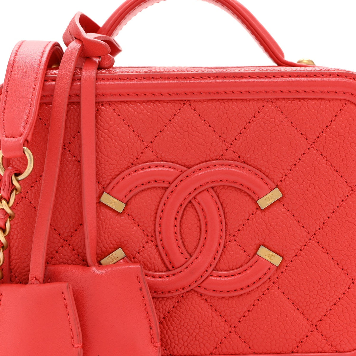 Caviar Quilted Small CC Filigree Vanity Case Red