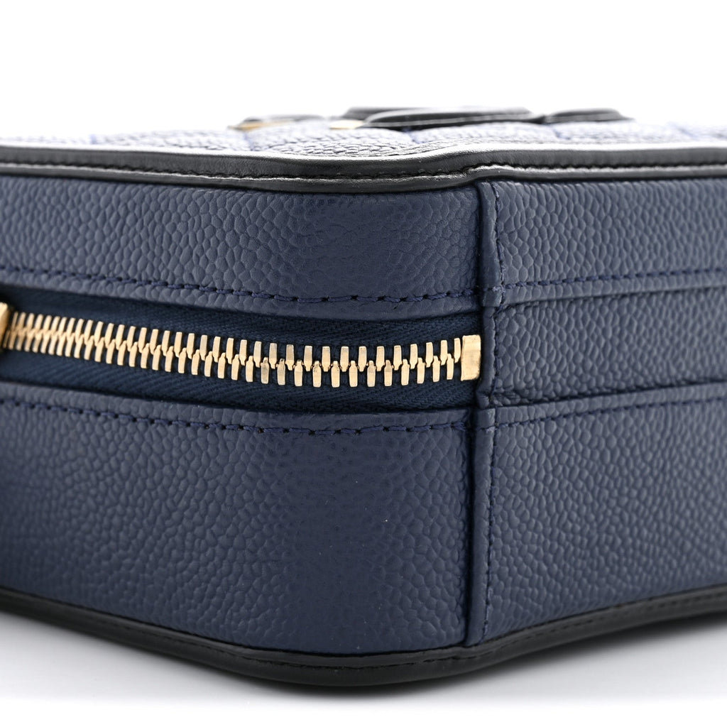 Caviar Quilted Small CC Filigree Vanity Case Navy Black