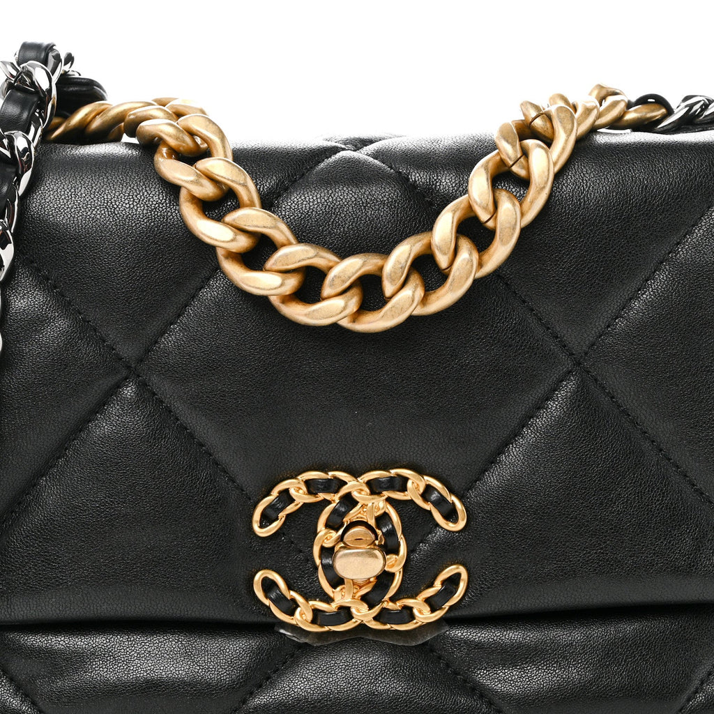 Lambskin Quilted Medium Chanel 19 Flap Black