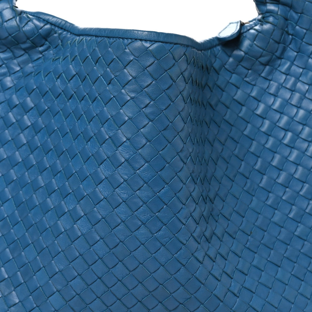 Nappa Intrecciato Large Veneta Hobo Empire