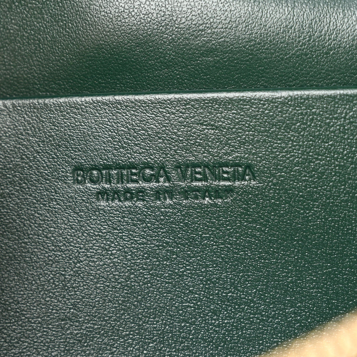 Nappa Intrecciato Bang Bang Vanity Case Emerald Green