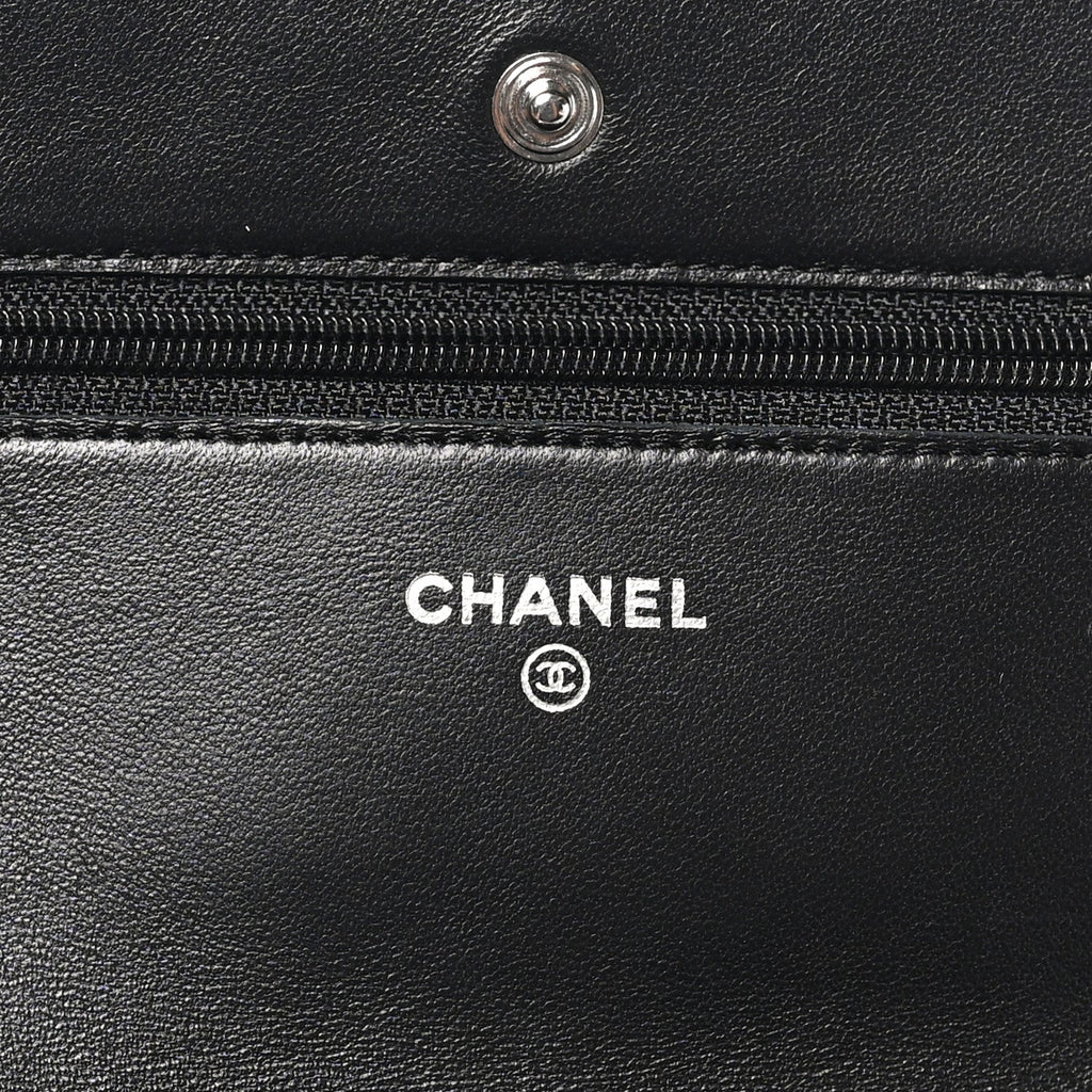 Lambskin Quilted Wallet On Chain WOC Black