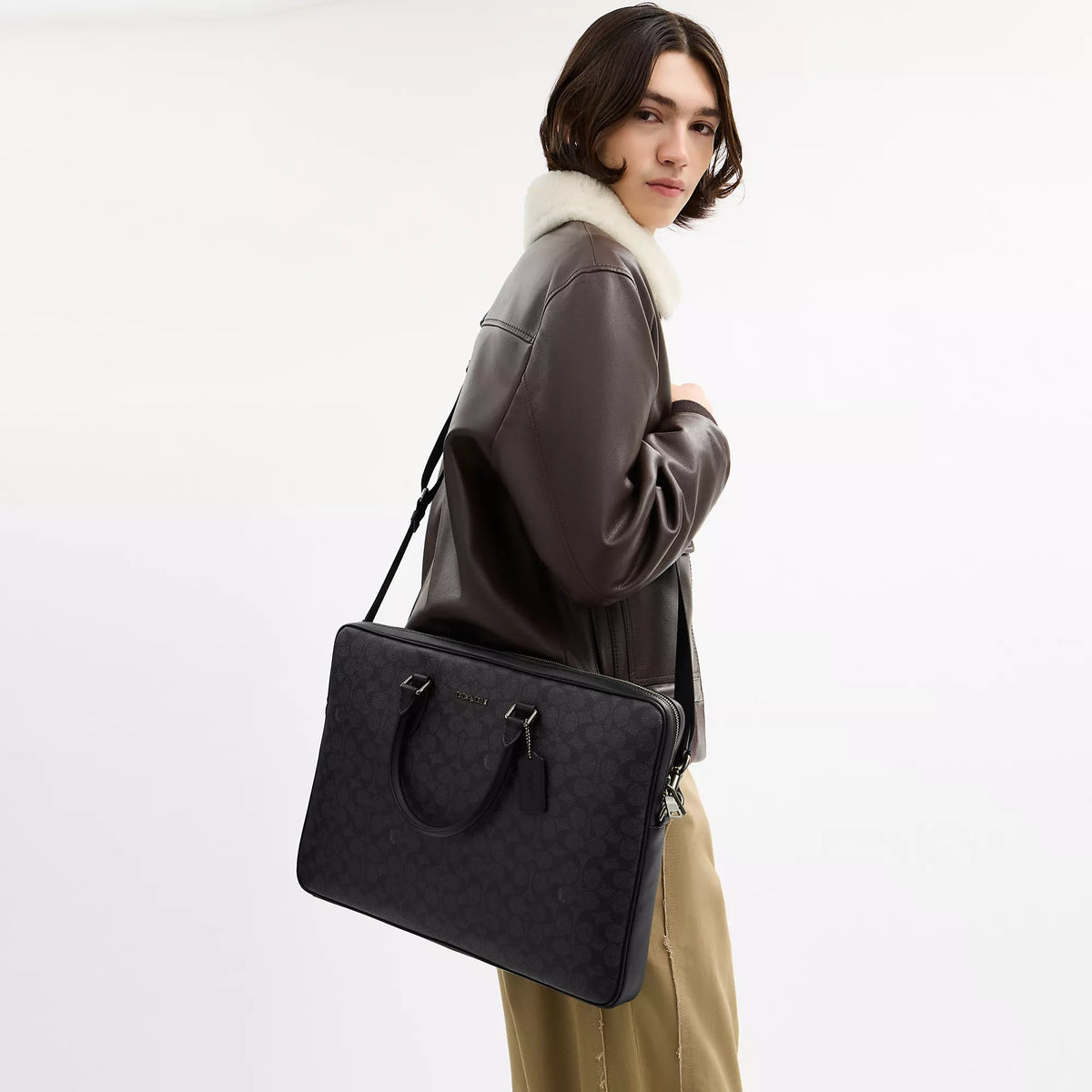 Coach Outlet Ethan Large Brief In Signature Canvas