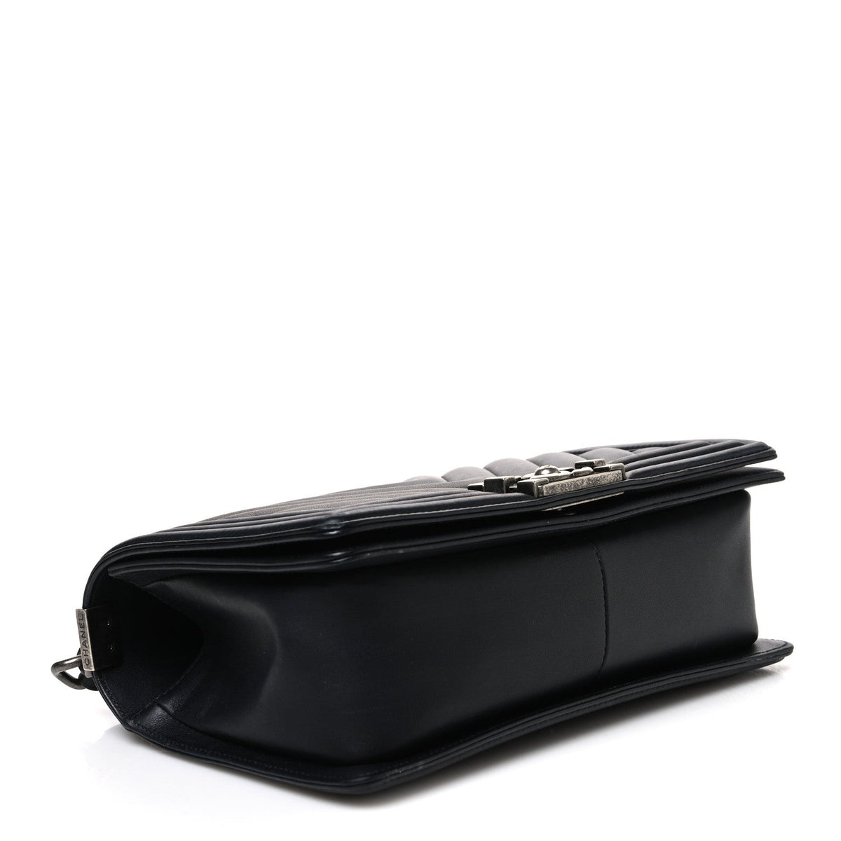 Calfskin Chevron Quilted Medium Boy Flap Black