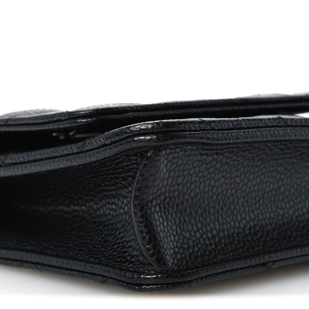 Caviar Quilted Wallet on Chain WOC Black