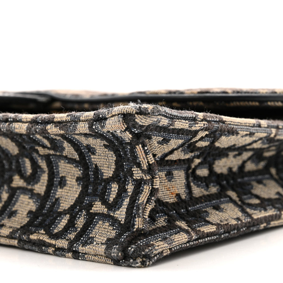 Oblique Saddle Chain Pouch Blue