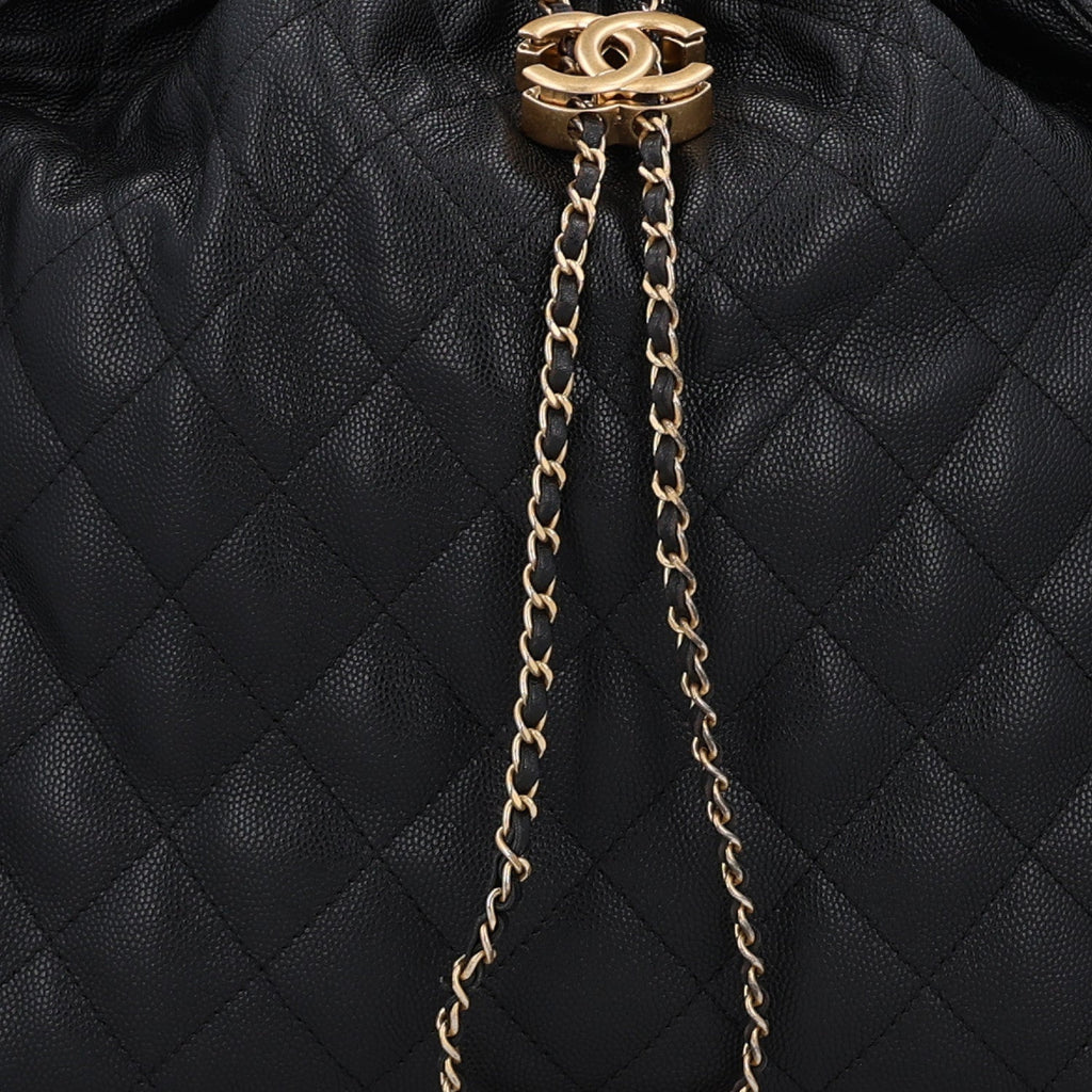 Caviar Quilted Medium Chanel 25 Handbag Black