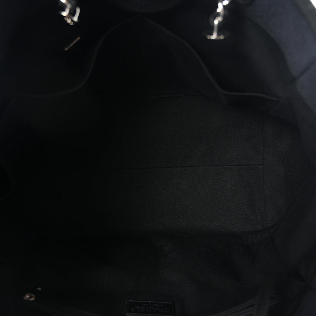 Mixed Fibers Medium Deauville Tote Navy