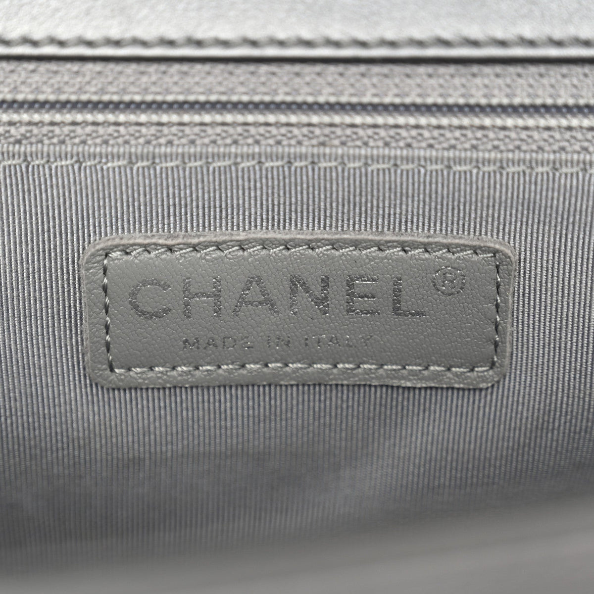 Metallic Calfskin Quilted New Medium Boy Flap Grey