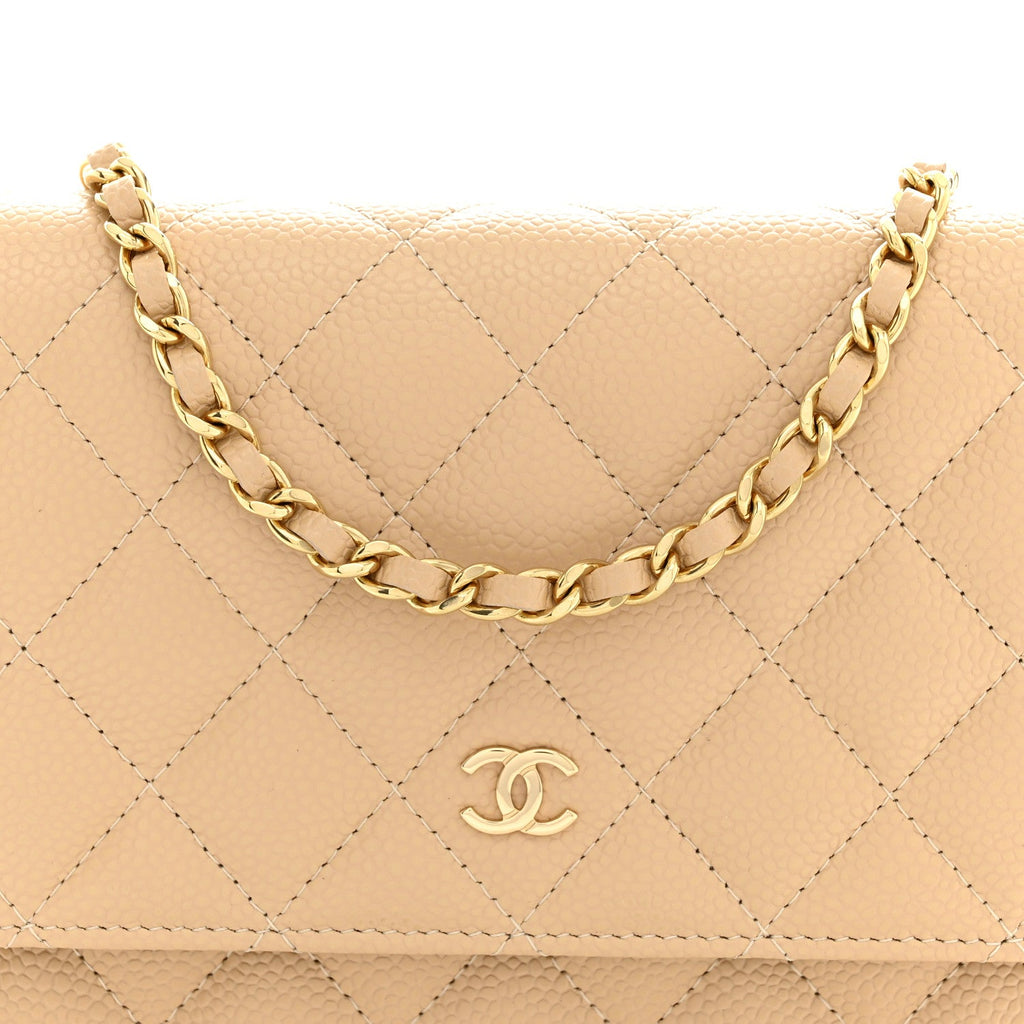 Caviar Quilted Wallet on Chain WOC Beige