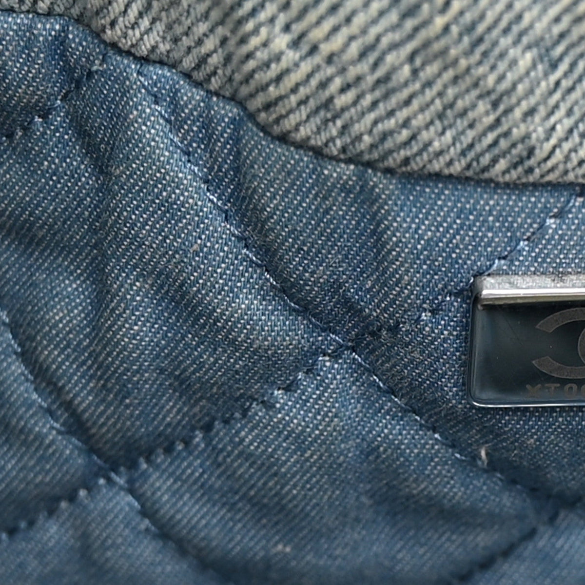 Denim Quilted Small Chanel 22 Blue