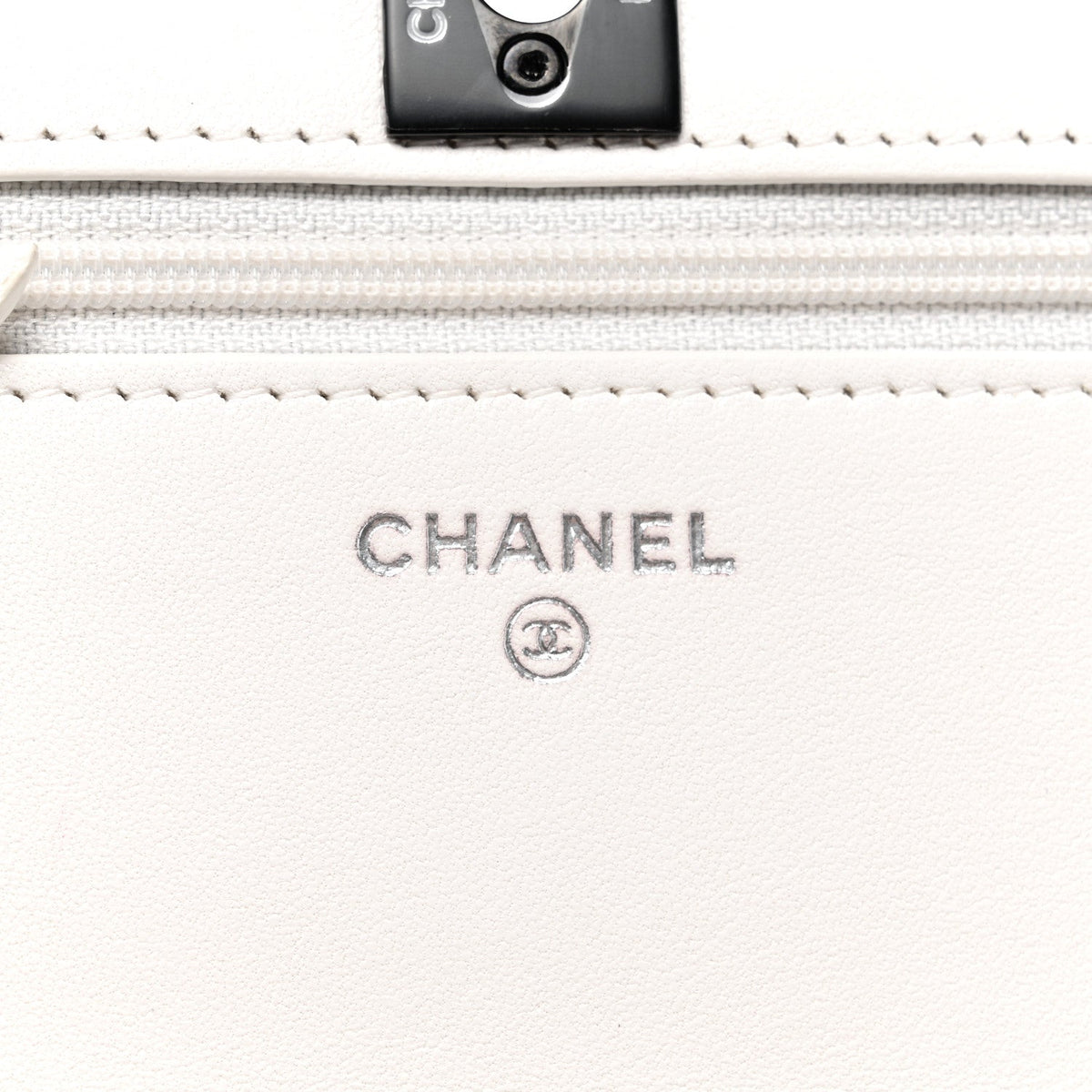 Lambskin Quilted Mini Trendy CC Wallet On Chain WOC White