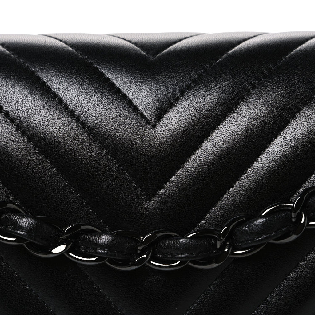 Lambskin Chevron Quilted Jumbo Double Flap So Black