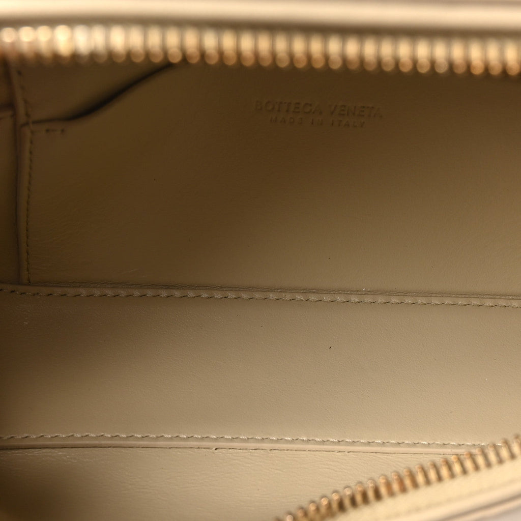 Calfskin Intrecciato Bang Bang Vanity Case Ecru