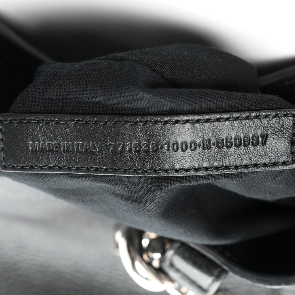 Grained Calfskin Medium Locker Hobo Black