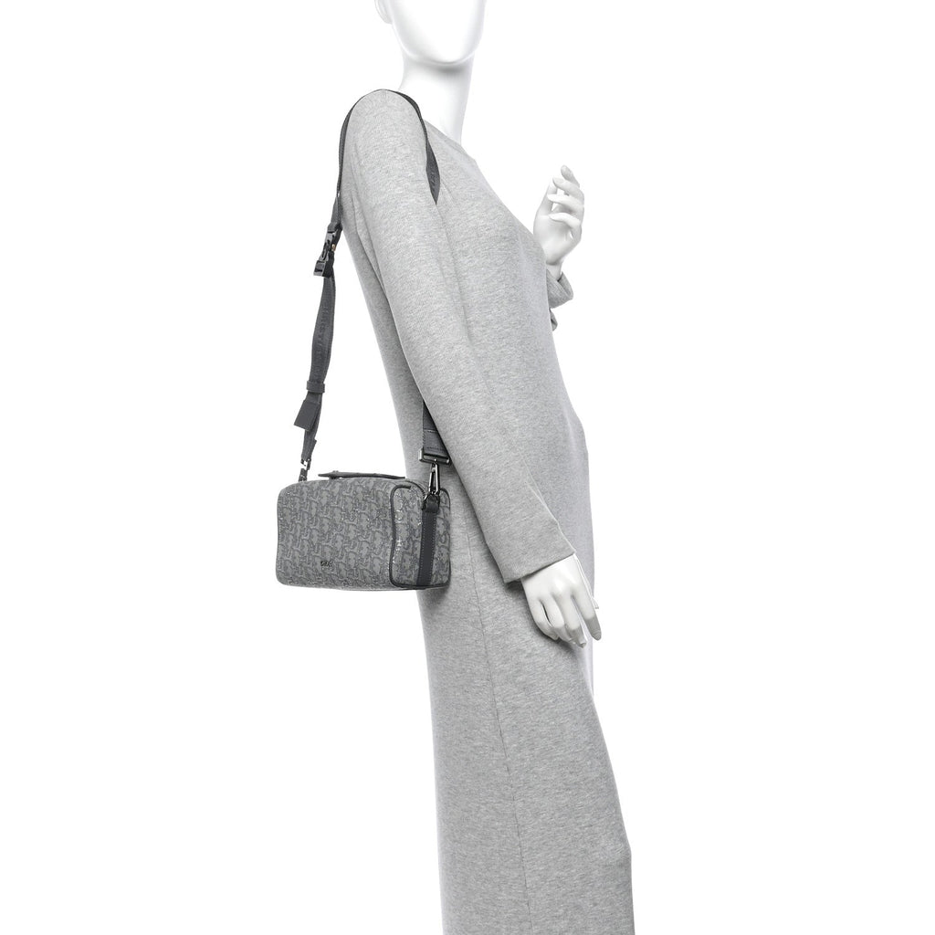 Oblique Jacquard Lingot 22 Bag Silver