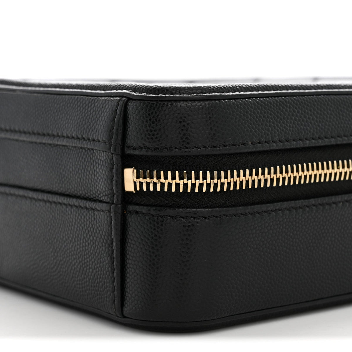 Caviar Quilted CC North South Filigree Vanity Case Black
