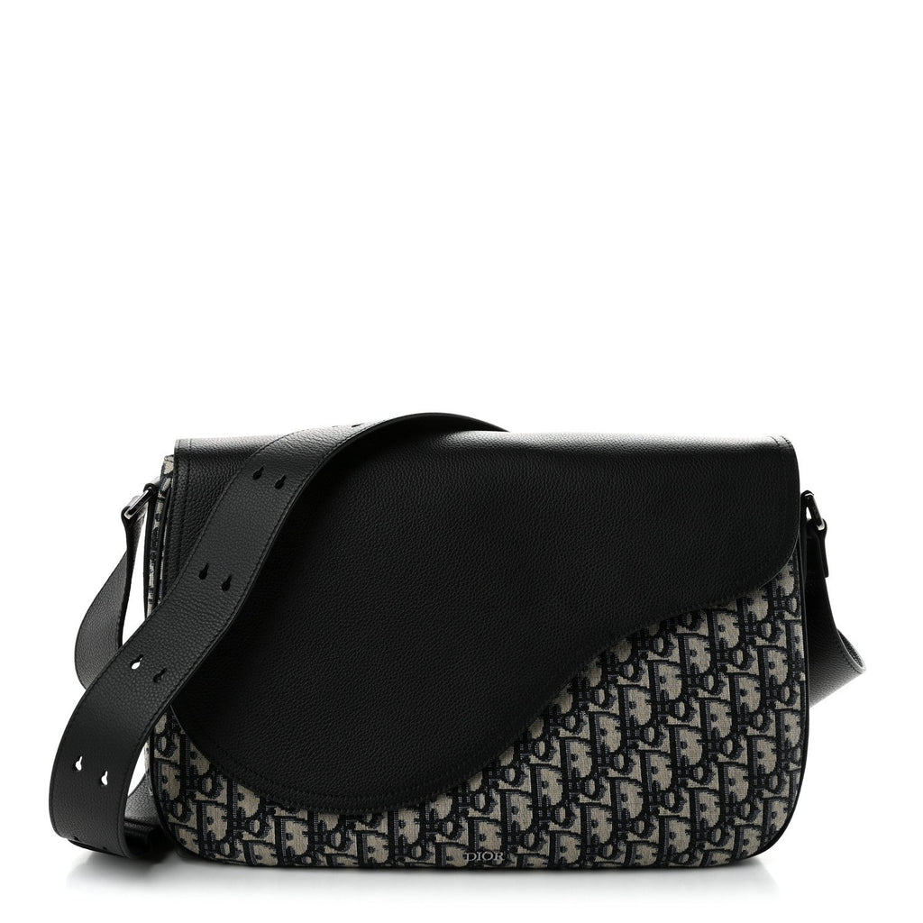 Grained Calfskin Oblique Large Saddle Messenger Black