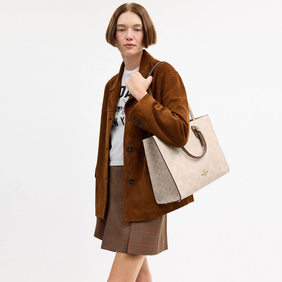 Coach Outlet Maggie Tote Bag In Blocked Signature Canvas