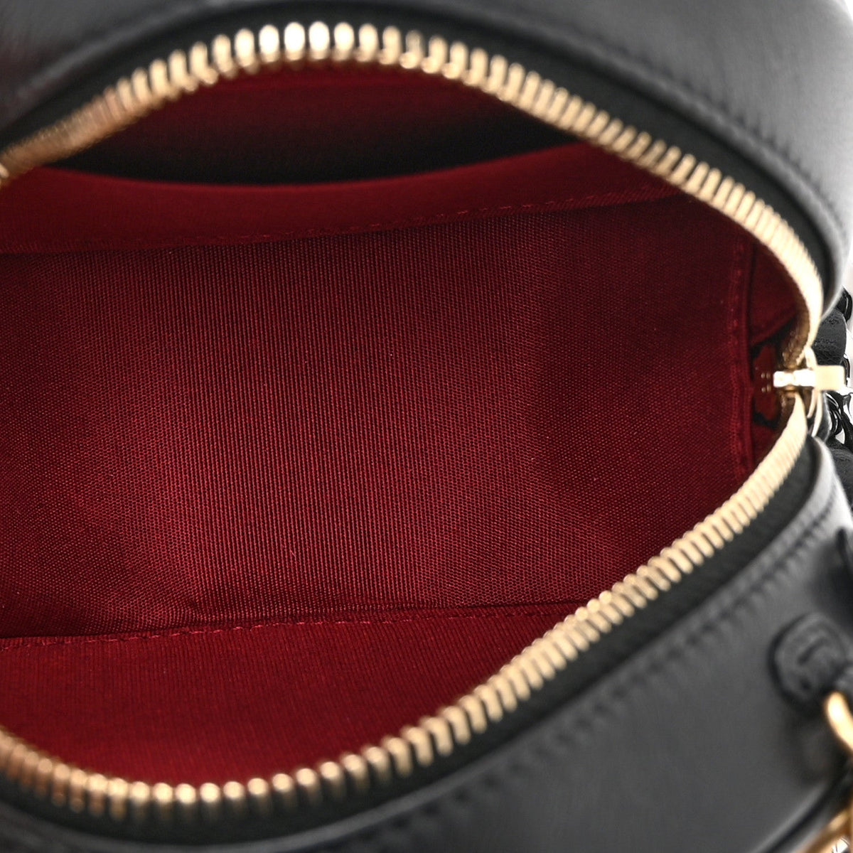 Shiny Goatskin Quilted Chanel 19 Round Clutch With Chain Black
