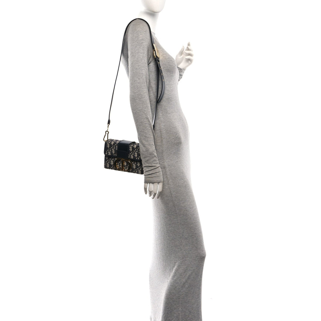 Oblique 30 Montaigne Box Bag Blue