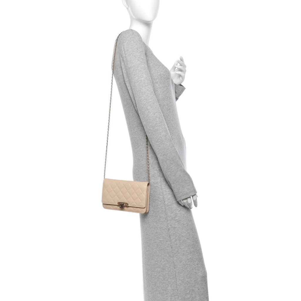 Caviar Quilted Golden Class Wallet On Chain WOC Beige