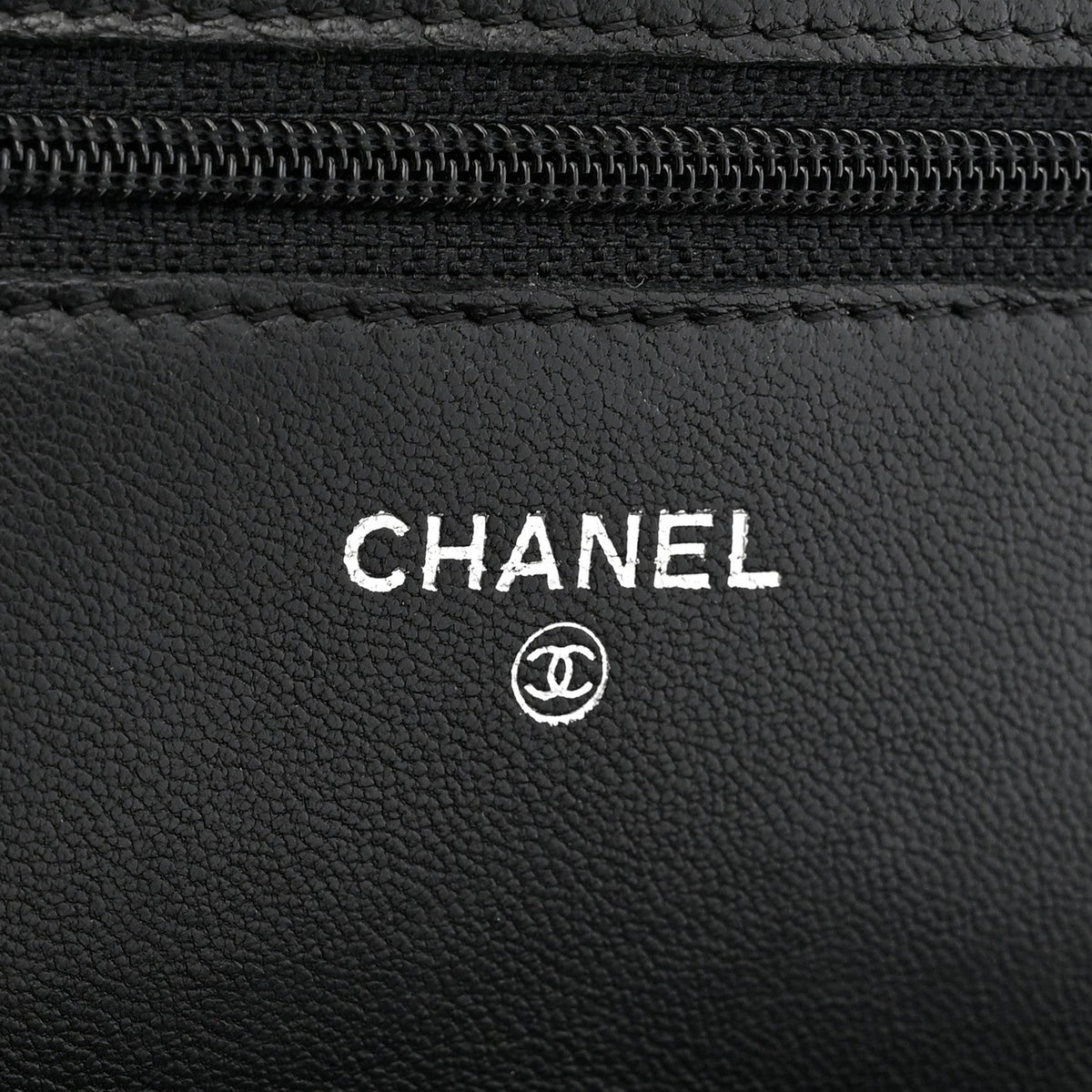 Lambskin Quilted Wallet On Chain WOC Black