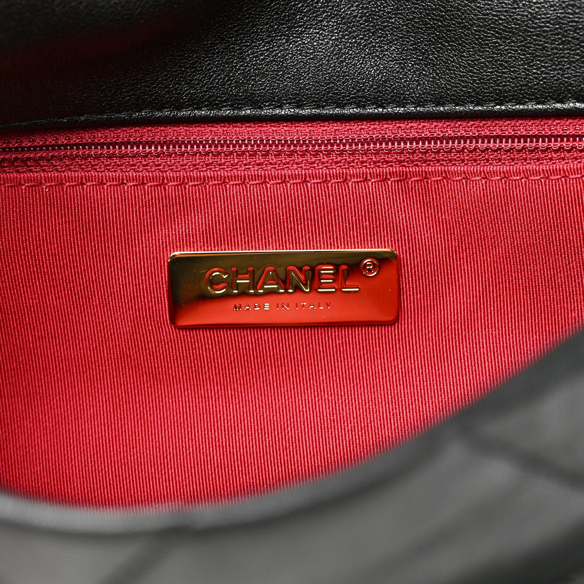 Lambskin Quilted Medium Chanel 19 Flap Black