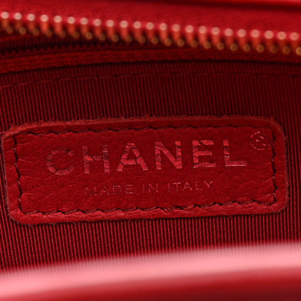 Aged Calfskin Chevron Quilted Small Gabrielle Hobo Red
