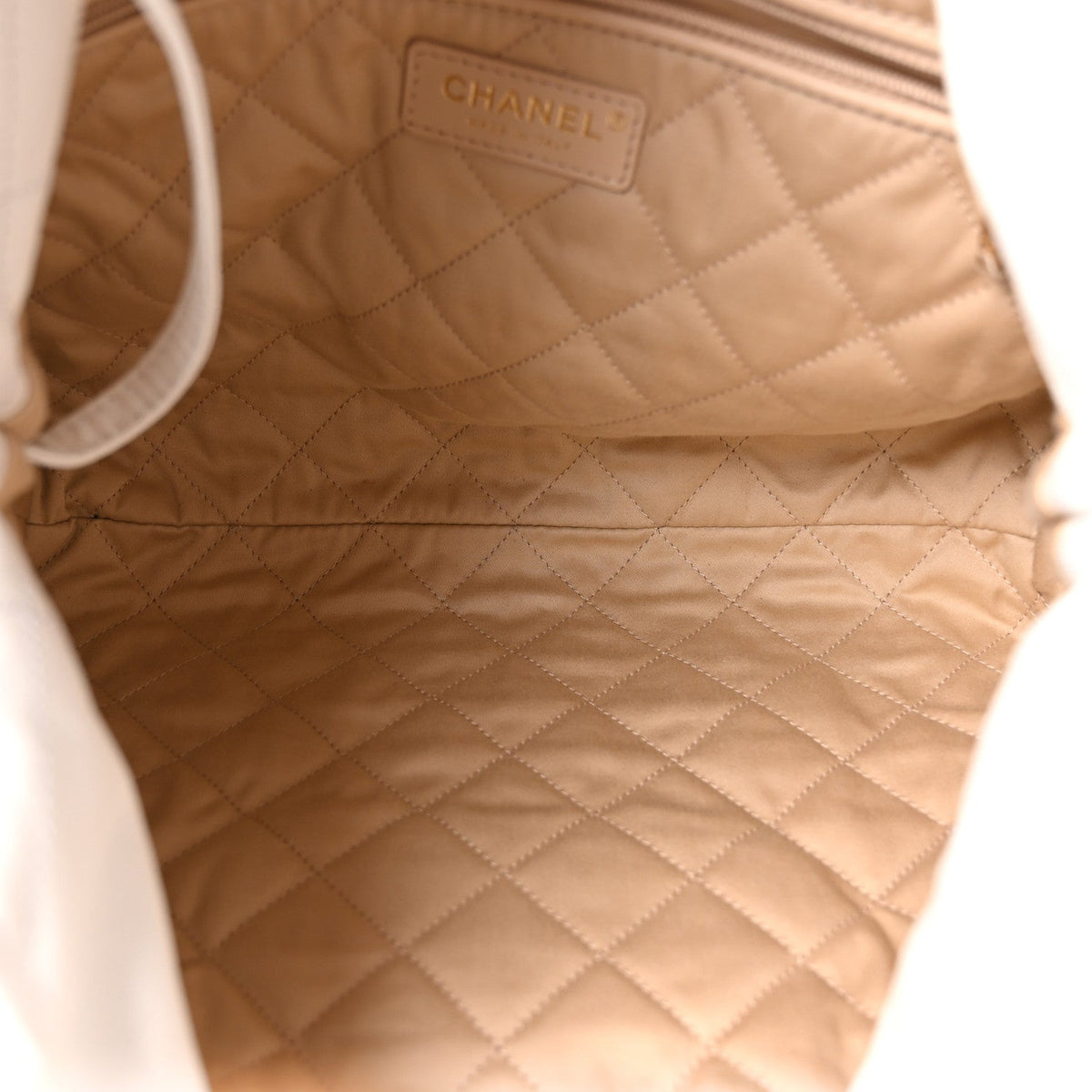 Shiny Calfskin Quilted Small Chanel 22 White