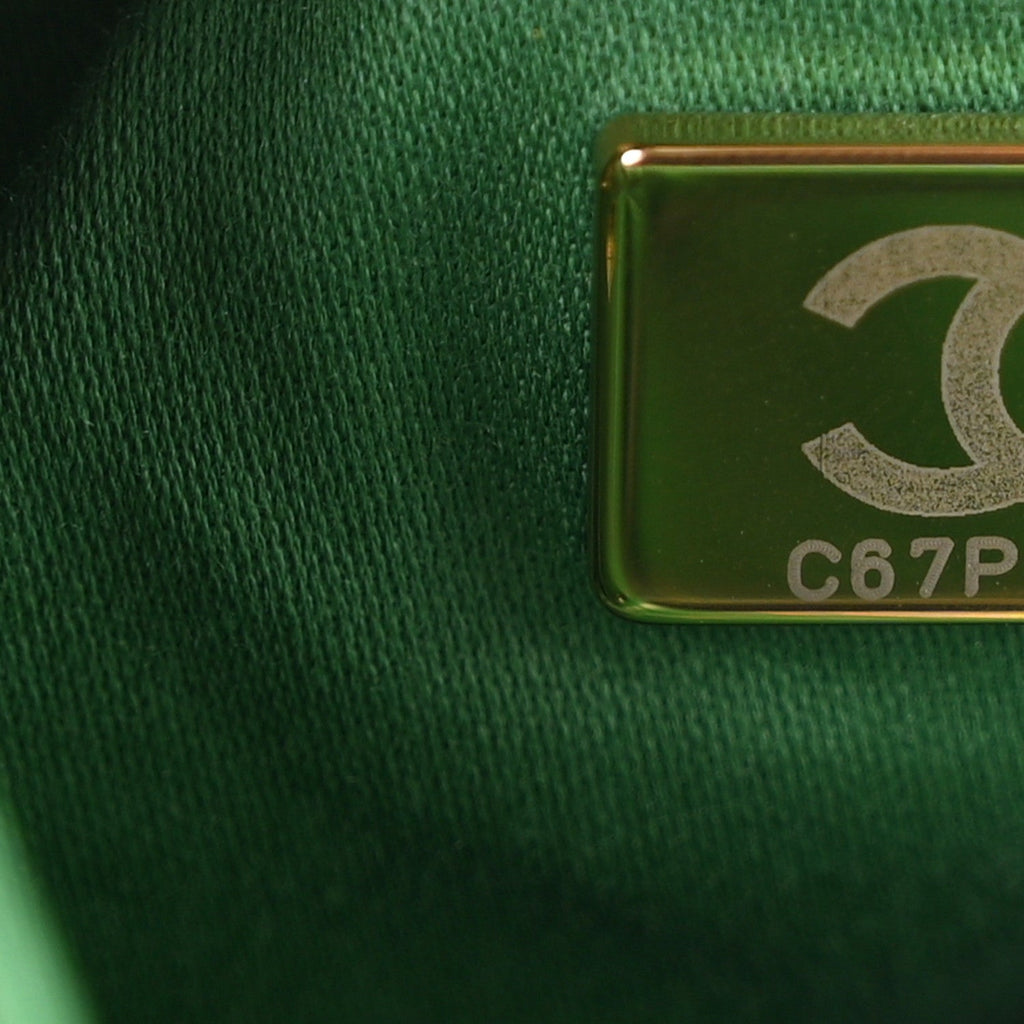 Caviar Quilted Small Chanel 25 Handbag Green