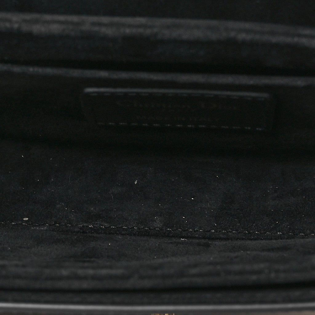 Box Calfskin 30 Montaigne Small Avenue Bag Black