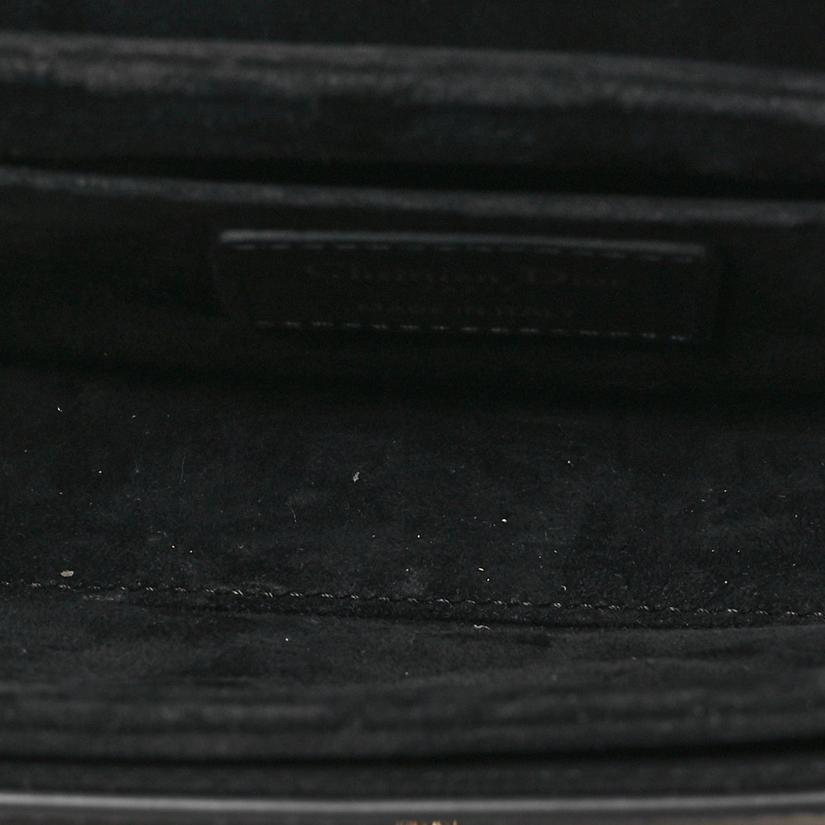 Box Calfskin 30 Montaigne Small Avenue Bag Black