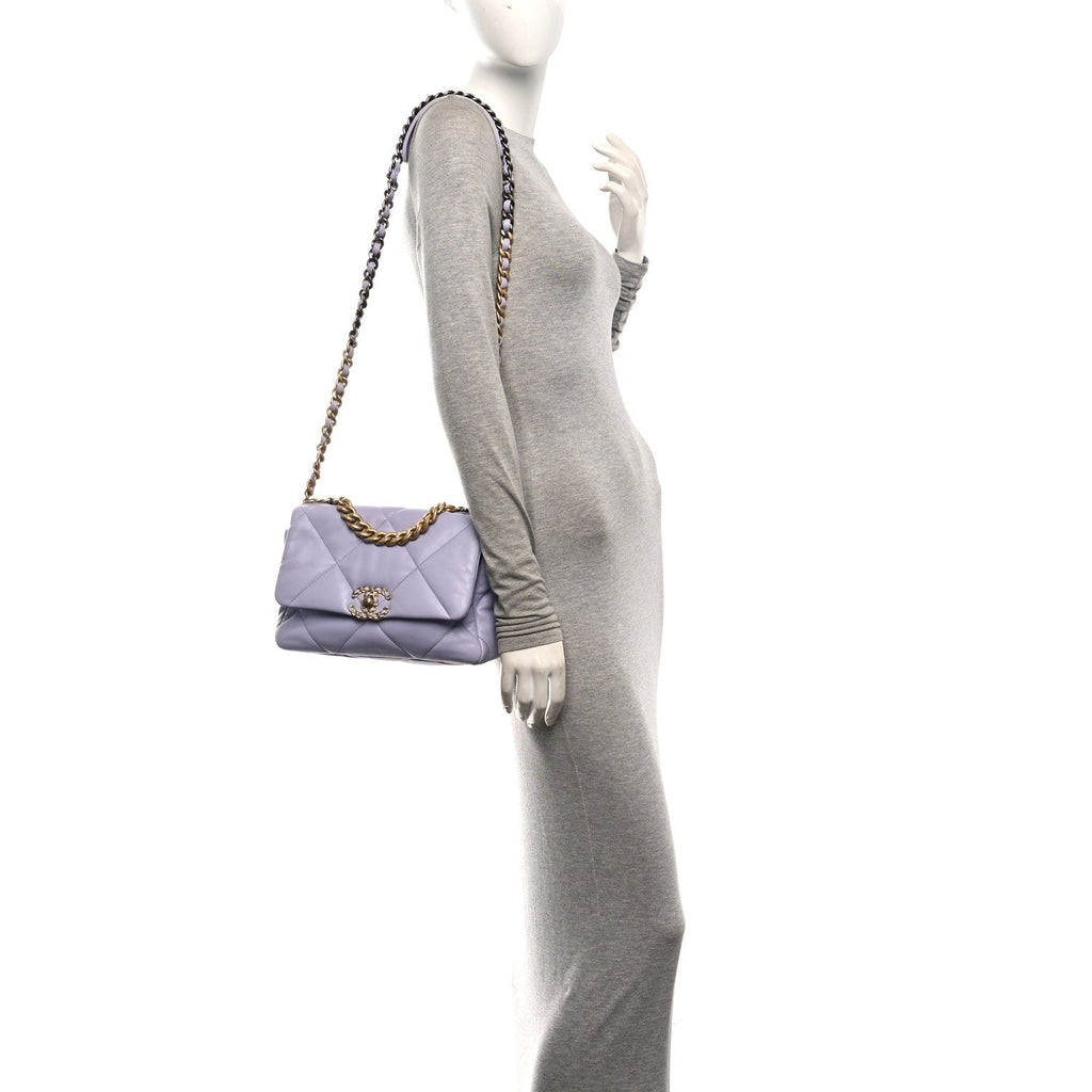 Lambskin Quilted Medium Chanel 19 Flap Light Purple