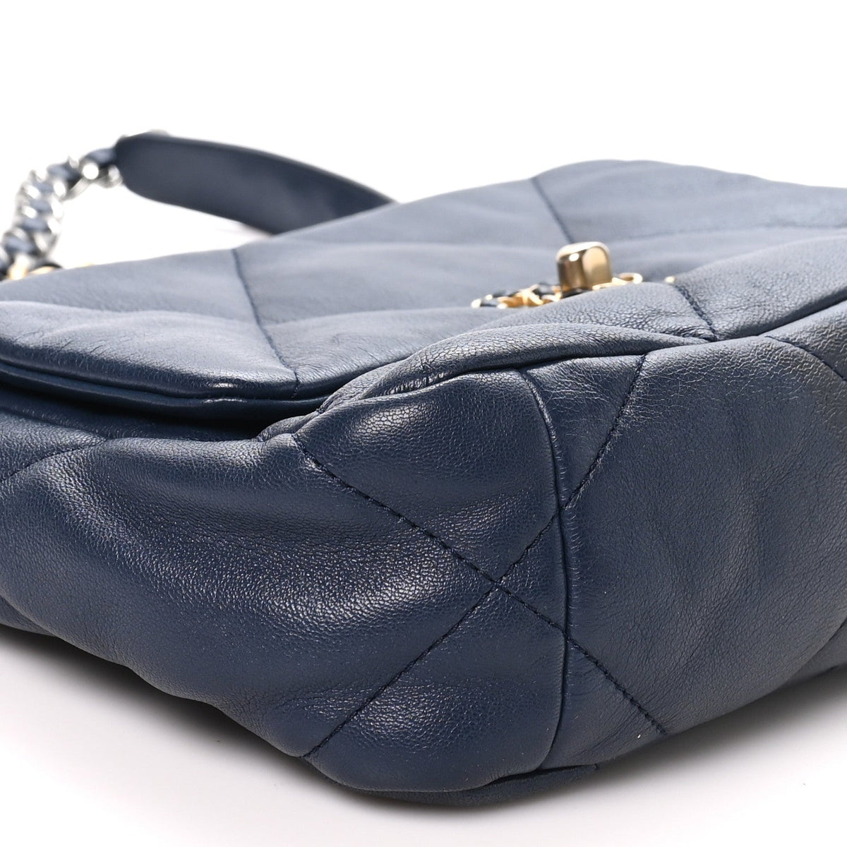 Goatskin Quilted Medium Chanel 19 Flap Navy Blue