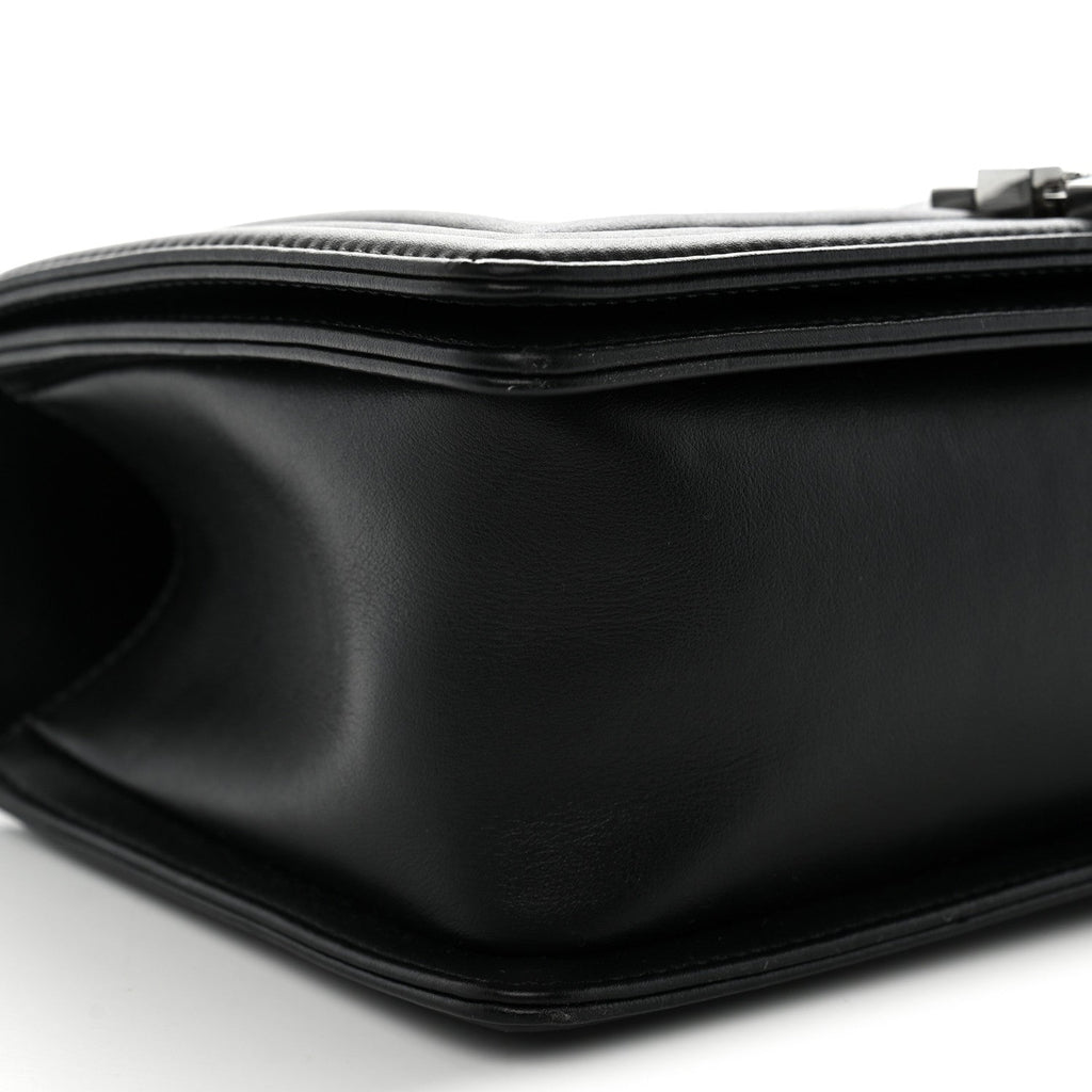 Lambskin Quilted Medium Boy Flap Black