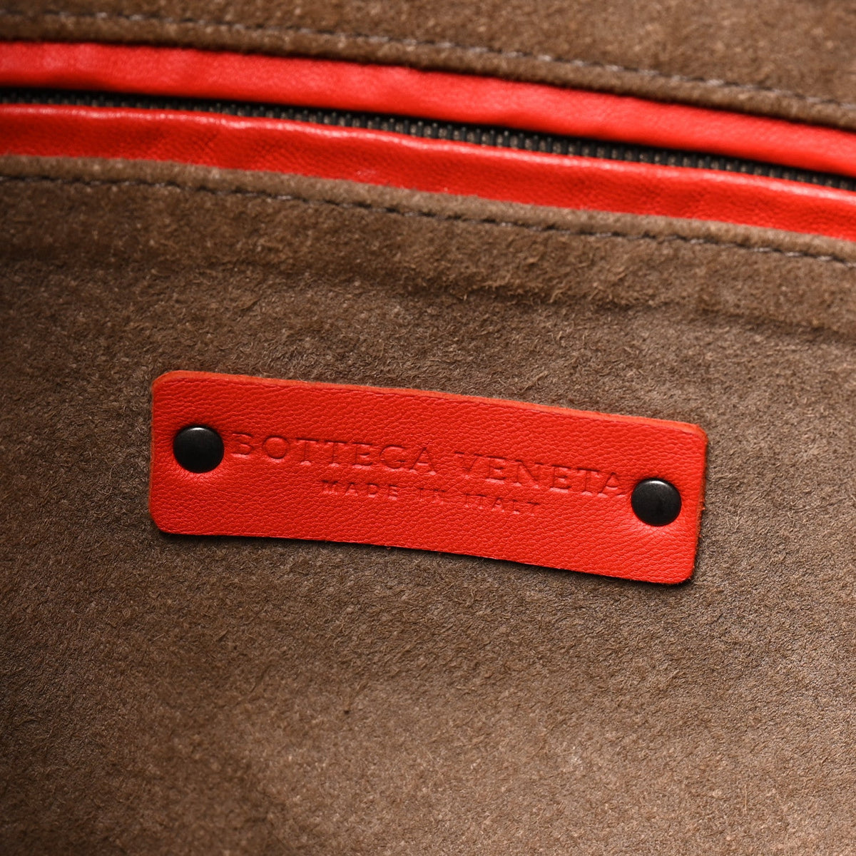 Nappa Intrecciato Large Veneta Hobo Red