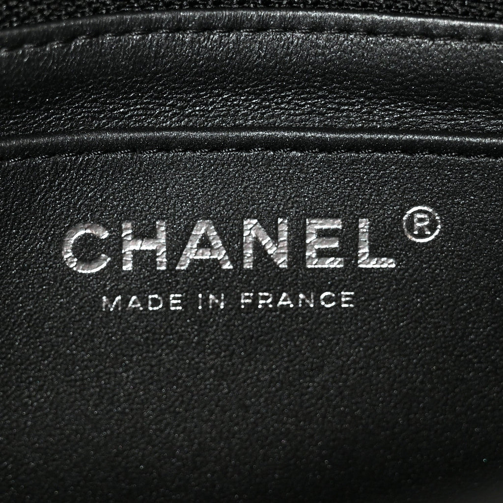 Pearly Lambskin Quilted Mini Rectangular Flap So Black