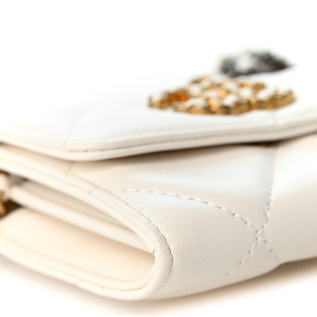 Lambskin Quilted Chanel 19 Flap Coin Purse With Chain White