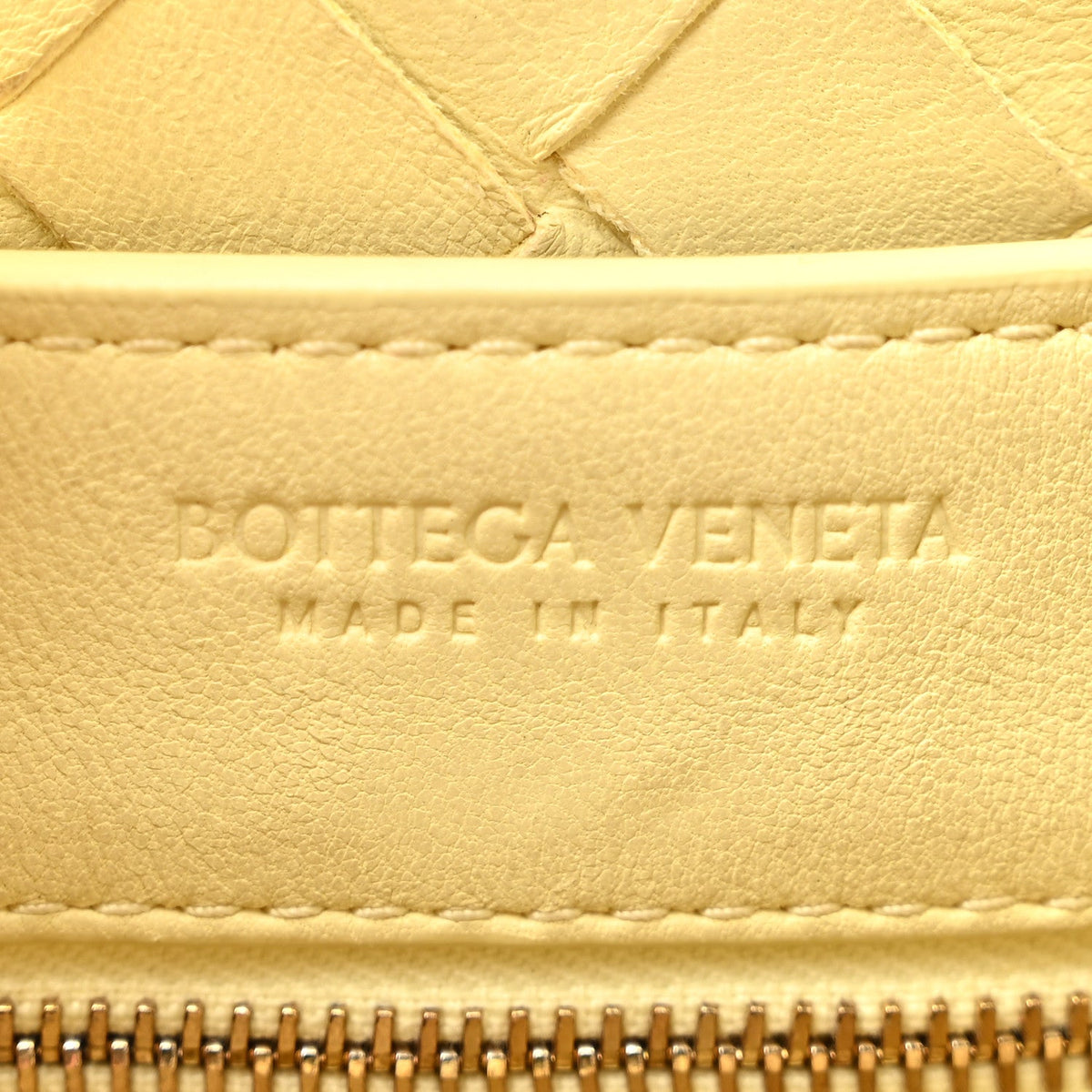 Nappa Intrecciato Small Andiamo Shoulder Bag Chamomile