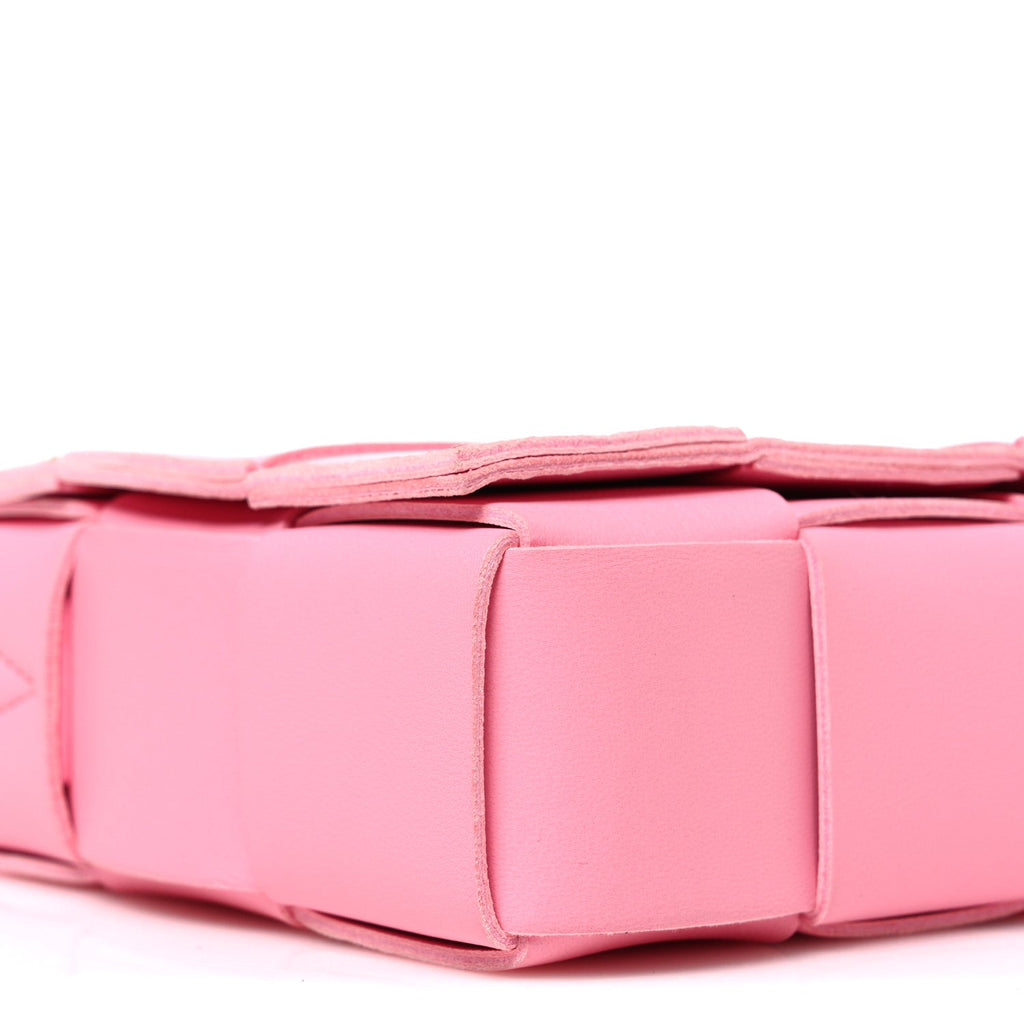 Lambskin Maxi Intrecciato Cassette Crossbody Bag Ribbon